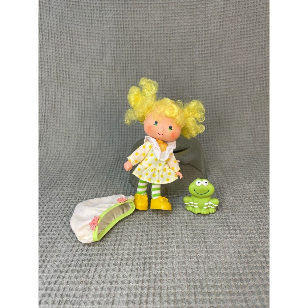 Vintage Strawberry Shortcake Lemon Meringue Doll + Frappe Frog Original Outfit